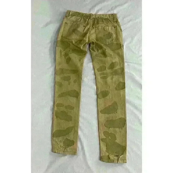 Free People Womens Size 24 Jeans Camo Print Distressed Skinny Tan and Green - Picture 13 of 13